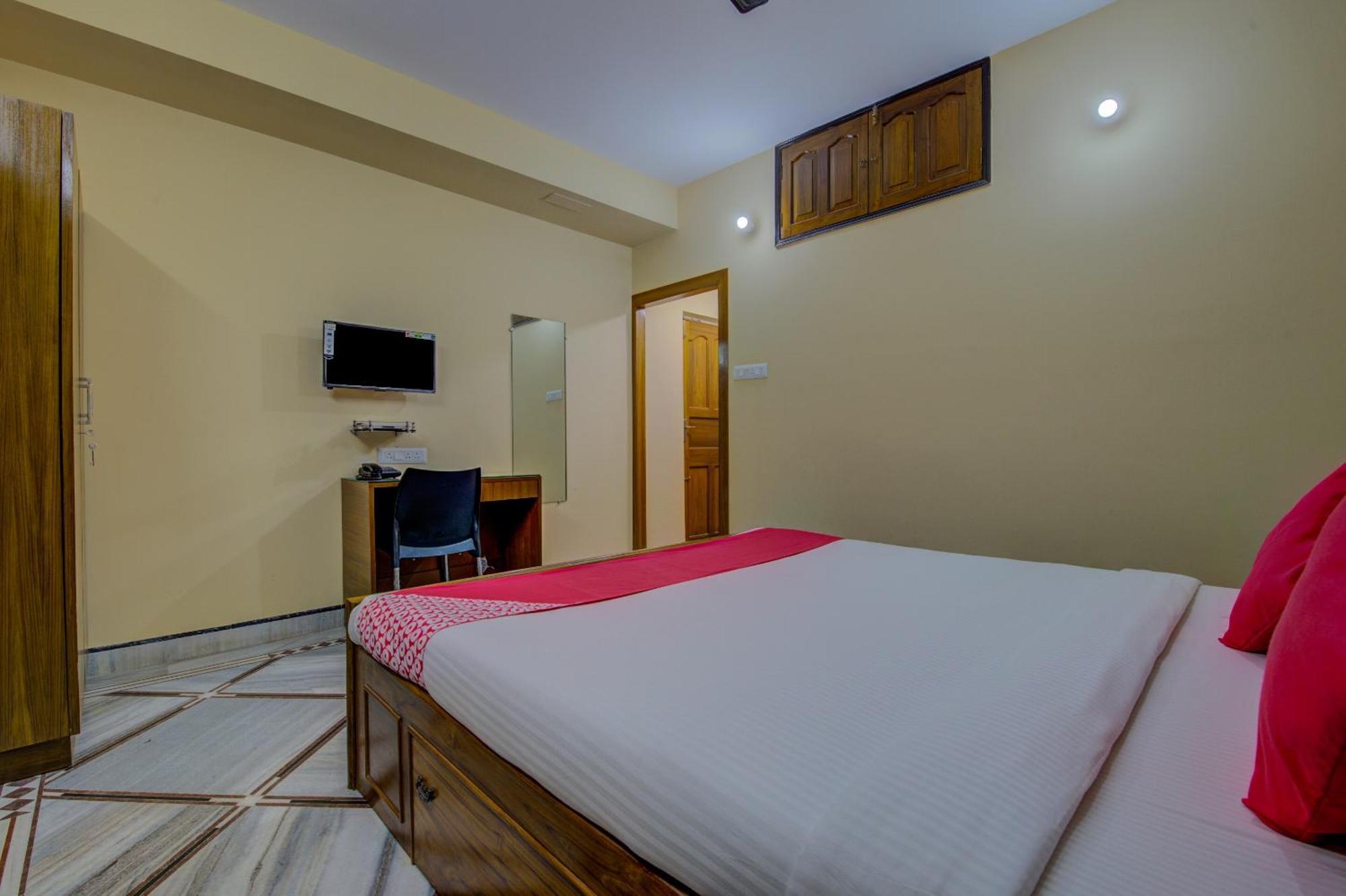 The Syncretic Guest House Колката Екстериор снимка