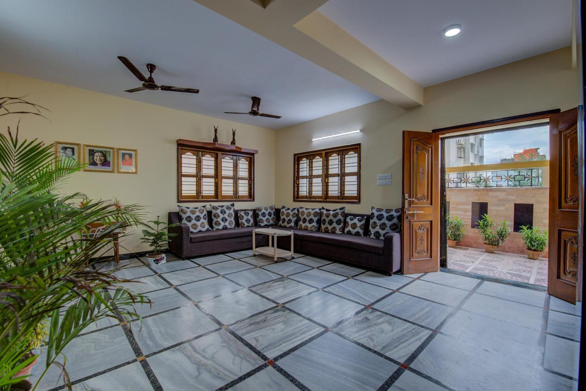 The Syncretic Guest House Колката Екстериор снимка