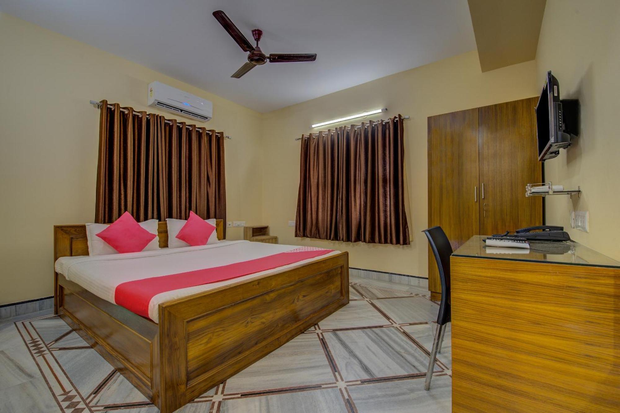 The Syncretic Guest House Колката Екстериор снимка
